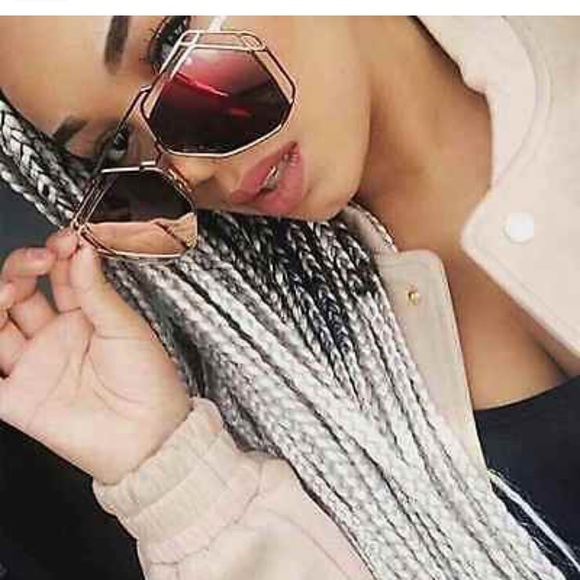 “Blaze” Double Diamond oversized Sunnies - Picture 2 of 3